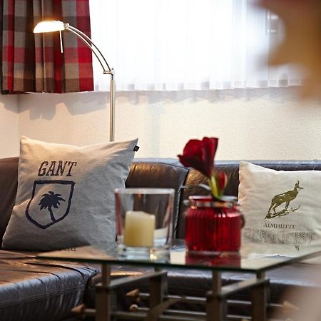 Alpenflair Ferienwohnungen Gaestehaus Hilbrand Whg 313,314,215 Oberstdorf Ngoại thất bức ảnh